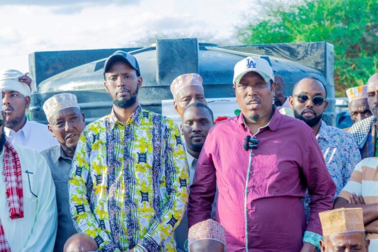 Fafi Constituency MP Hon. Salah Yakub and former Fafi Ward candidate Feisal Gedi address the media following a peace dialogue that brought together two communities to promote reconciliation, unity and lasting peace. | Photo: ASAL POST